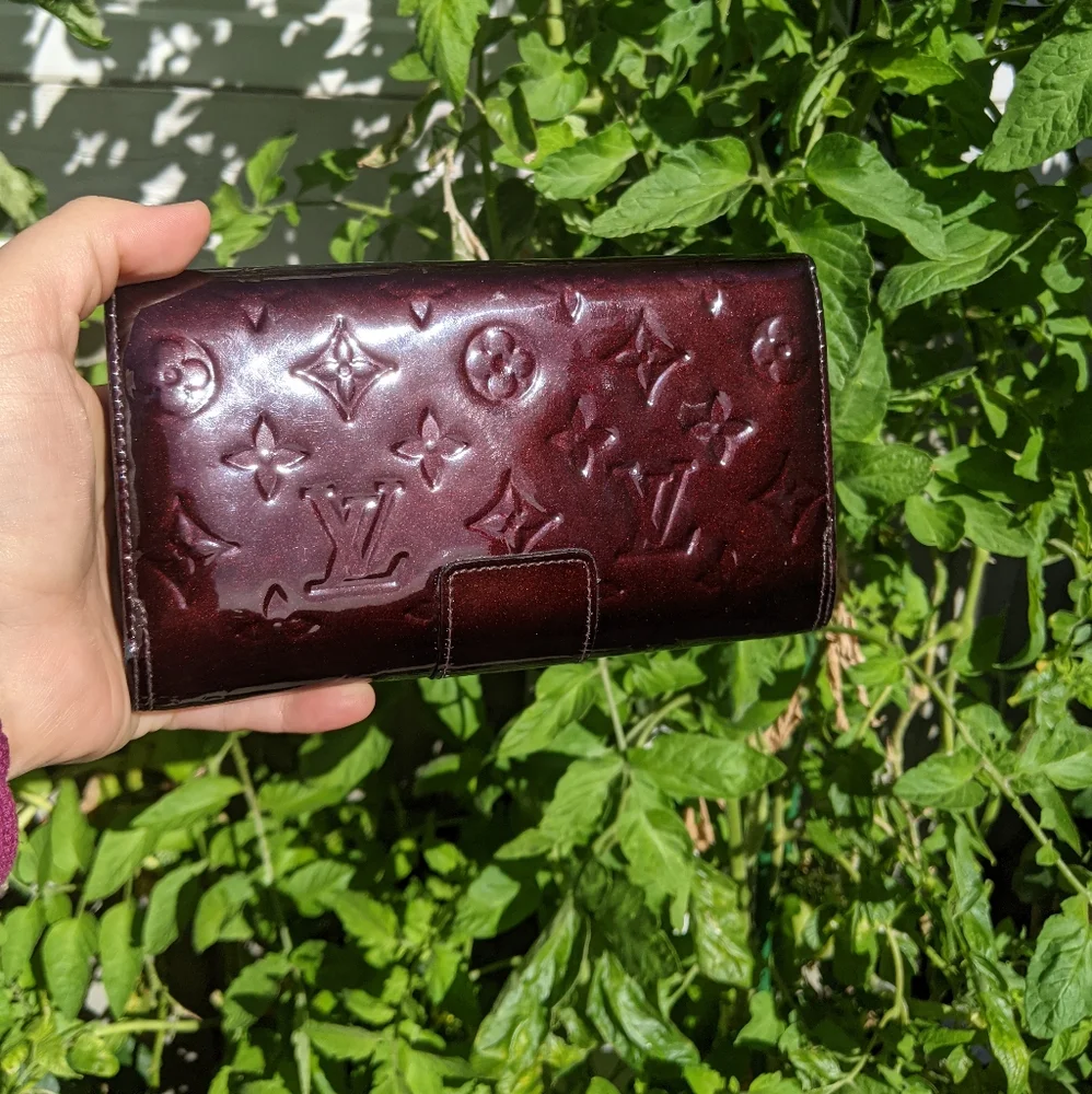 Louis Vuitton Monogram Vernis VALLET - Picture 2 of 13